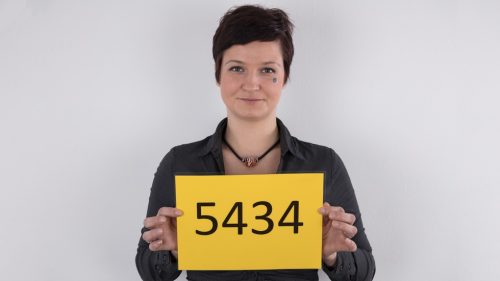 Czech Casting 5434 – Aneta