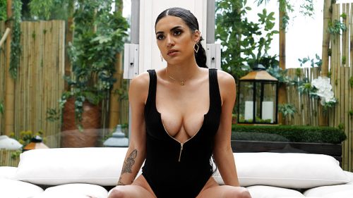 Net Video Girls: Gorgeous Latina Influencer – Jaidah