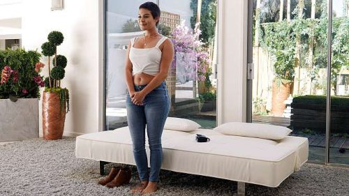 Casting Couch-HD: Big Ass Girl Does Anal and Gets Creampied – Nicole