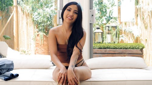 Net Video Girls: Persistent and Determined Latina – Paulina