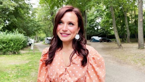 Jacquie et Michel TV – Clemence, 22 years old, very international slut