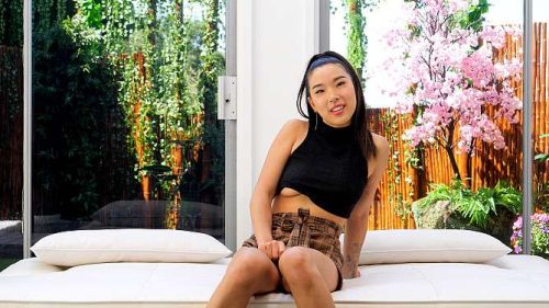 Net Girl: Asian Girl Gets Fucked To Earn A Modeling Job – Elle