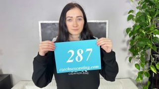 Belinda – Czech Sex Casting 287
