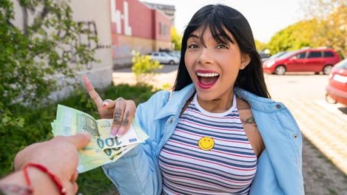 Public Agent: Cute Colombian Outdoor Sex – Athenea Rose