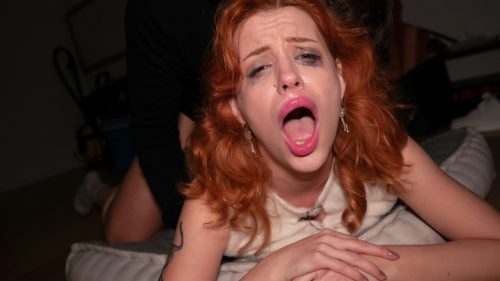 Public Agent: Sucky Squirt Squirt – Mia Stone