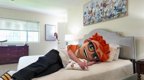 PornDudeCasting – Julia James Proves Her Porn Worth to Porn Dude