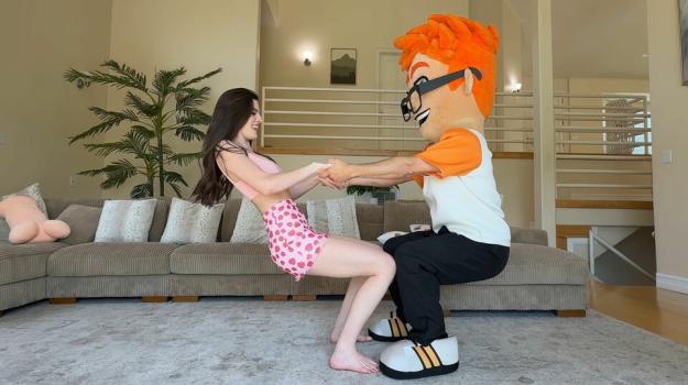 PornDudeCasting – Naked Yoga with Fiona Frost and Porn Dude
