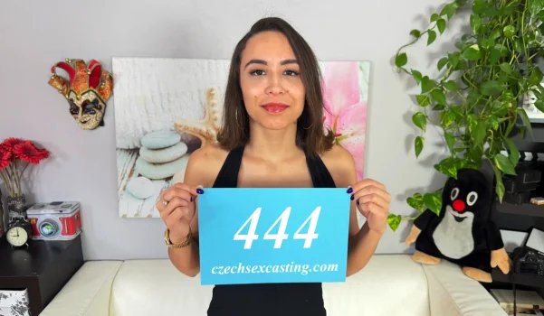 Czech Sex Casting 444 – Priscila Belini